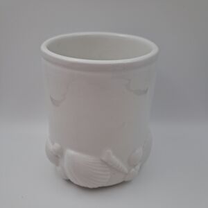 Ancora Italy White Ceramic Shell Toothbrush Holder Tumbler Coastal Beach Decor